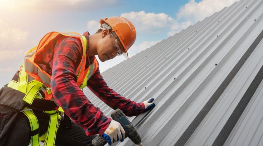 Owens Corning roofing contractor in Whitewater, MO