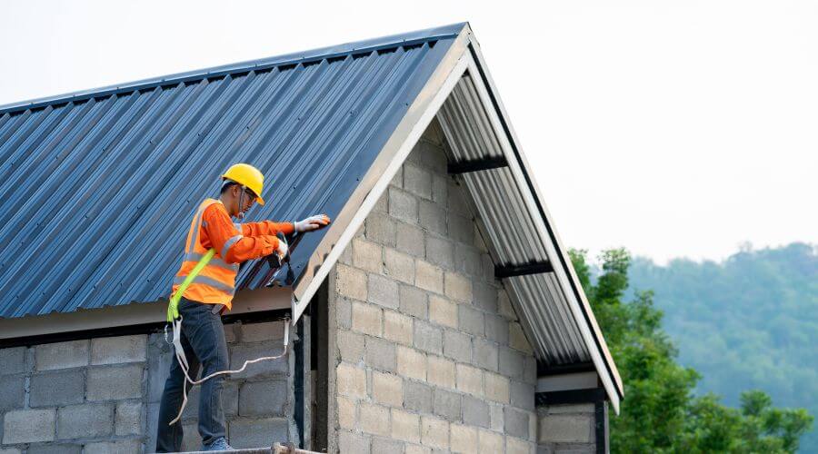 Expert Emergency Roof Repairs services in Whitewater, MO